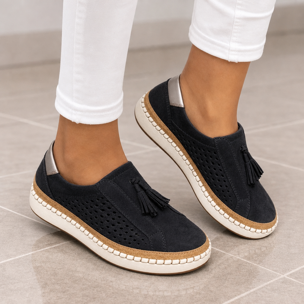 Beaulieu Orthopedic Tassel Mules in Black
